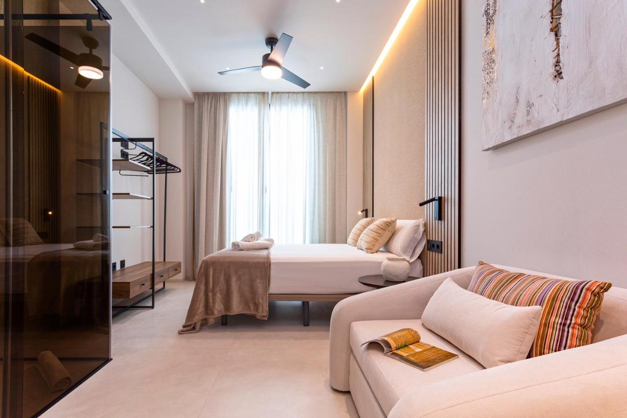 Magnificent Renovated 2Bd 2Bth Duplex With Terrace - City Centre Malaga Bagian luar foto