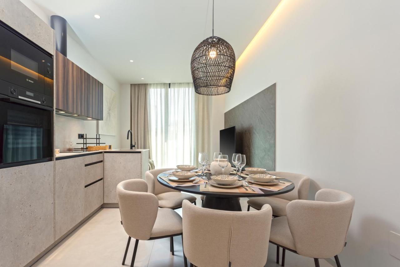 Magnificent Renovated 2Bd 2Bth Duplex With Terrace - City Centre Malaga Bagian luar foto